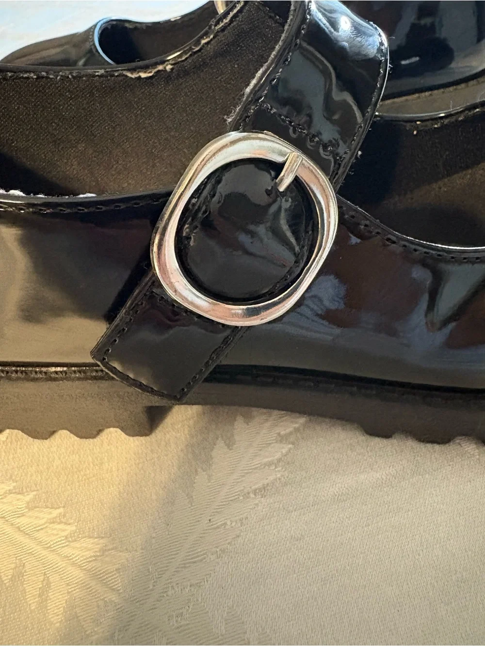 Girls' Black Patent Mary Jane Shoes with Velcro Buckle